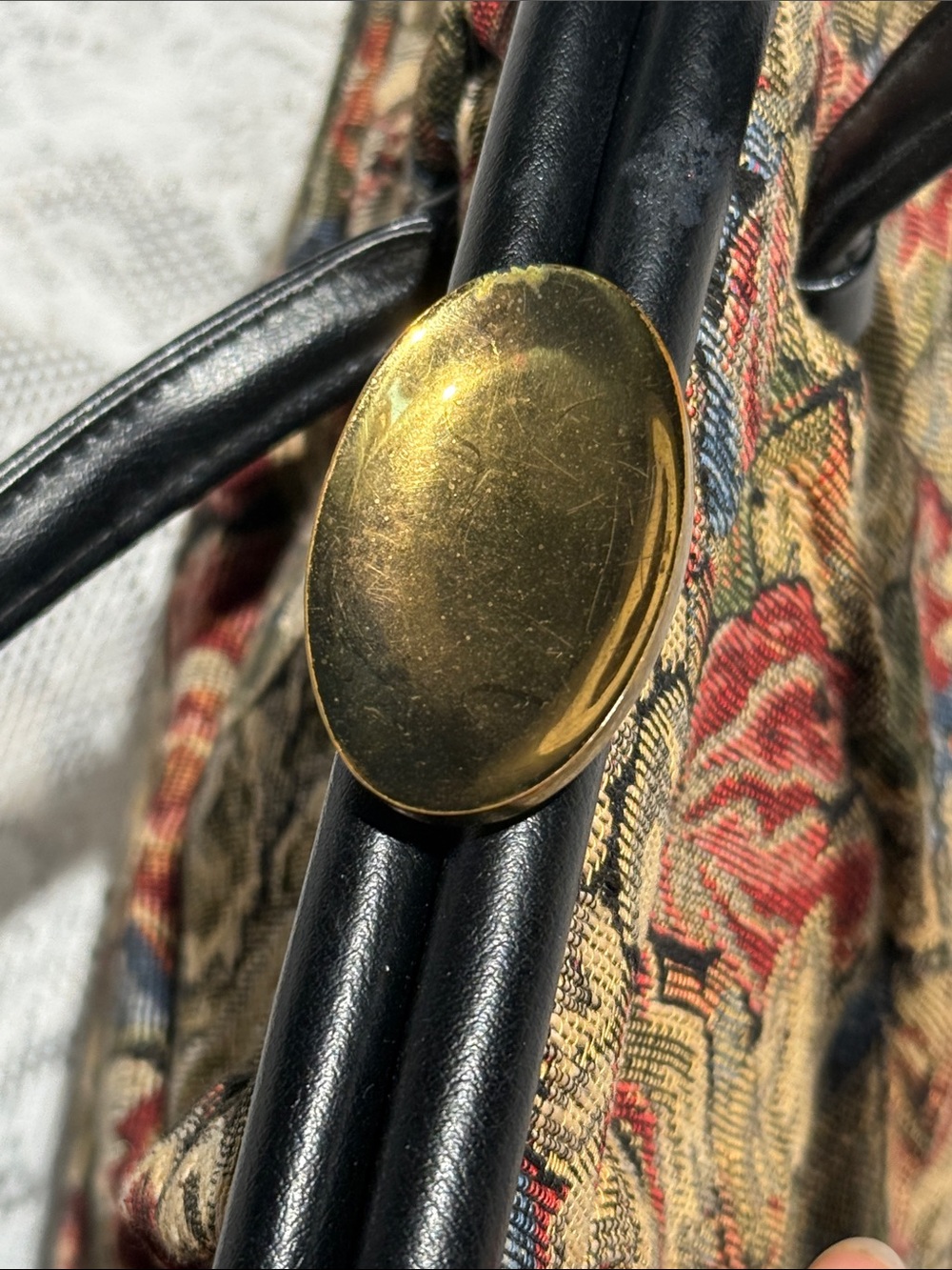 Vintage Empress Floral Tapestry Top-Handle Bag in Multicolor - Picture 3 of 9